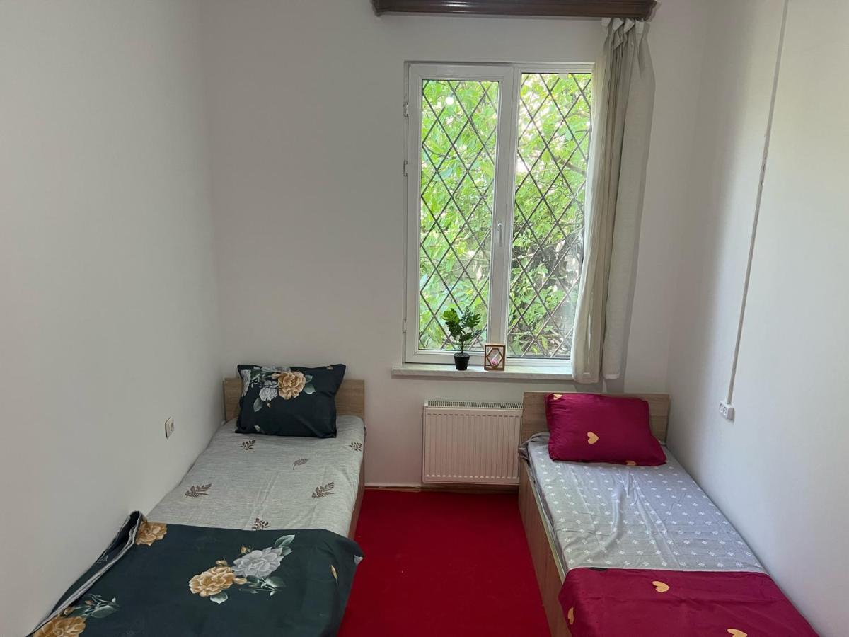 Royal Hostel Tiflis Dış mekan fotoğraf